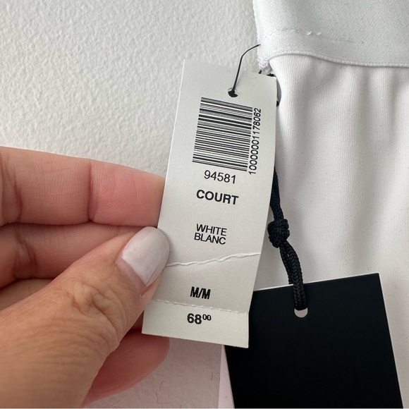 Aritzia TnAction TnaSLICK Court Micro Skirt White Tennis Skirt w/Shorts Sz M NWT - Picture 7 of 15